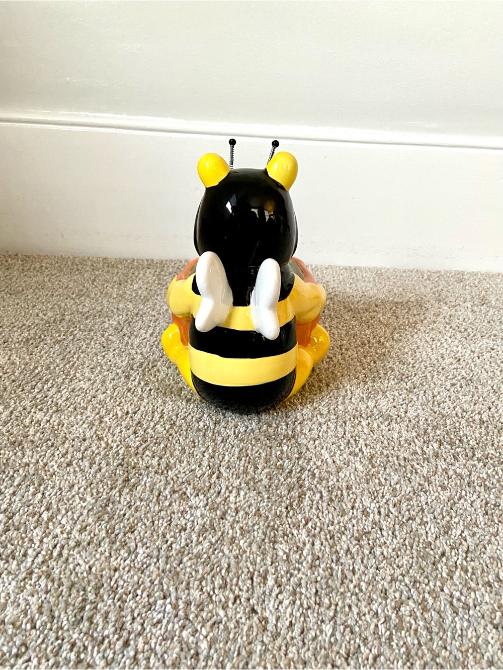 NWT Disney Winnie the Pooh Bumble Bee Halloween Candy Dish Bowl - Picture 4 of 15